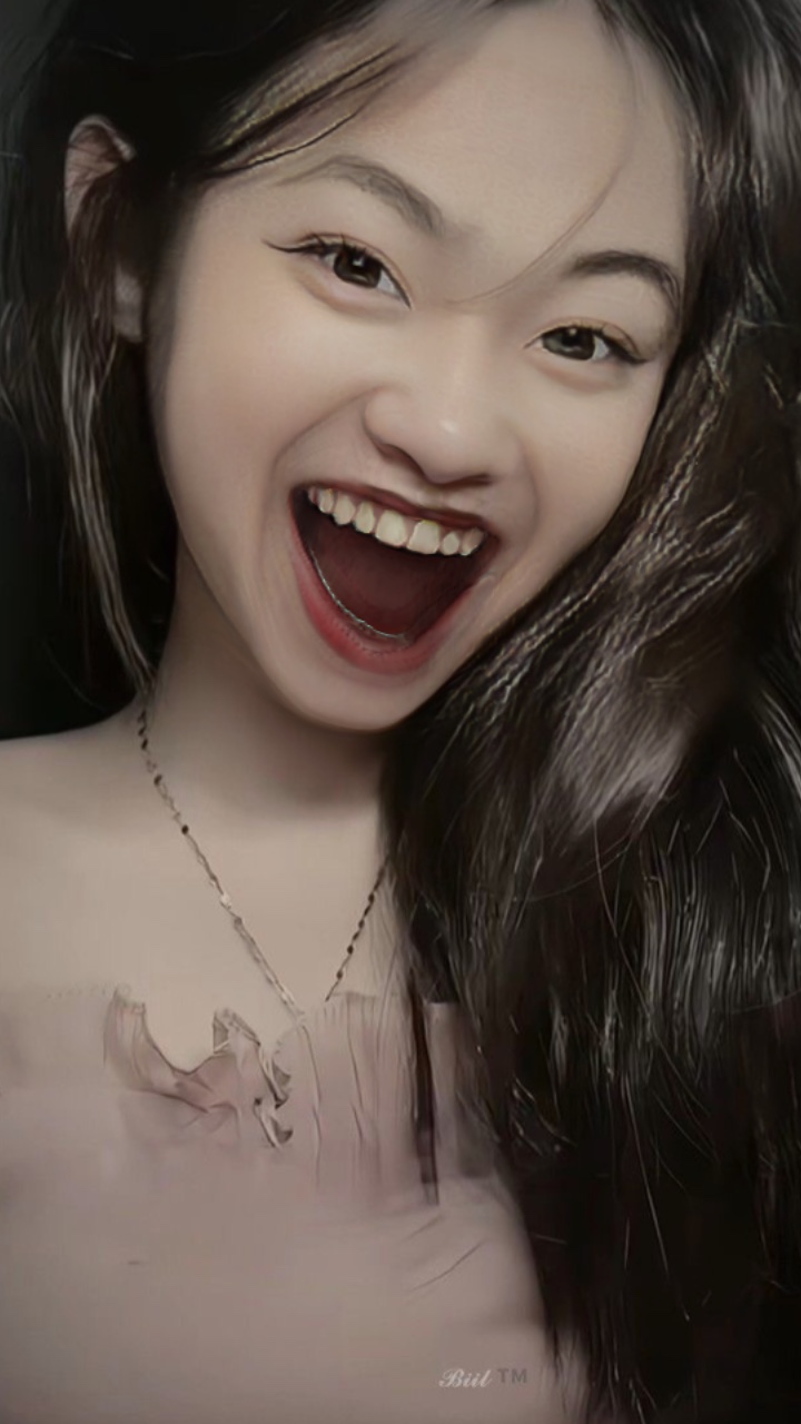 Cố gượng cười 🙂 