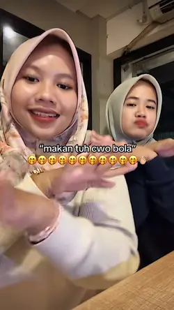 makan tuh cowo bola