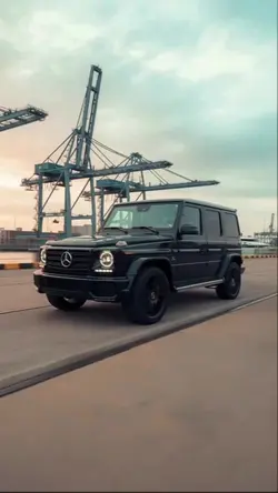 Harbor Chase: Luxury SUV Edit
