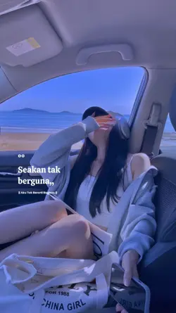 seakan tak berguna