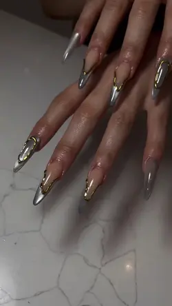 NAILS 