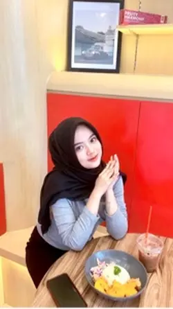 Ada bayangmu