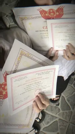 TREND KHOE GIẤY KHEN