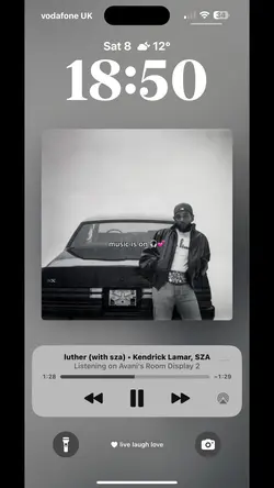 music is on 🎵🎧💕