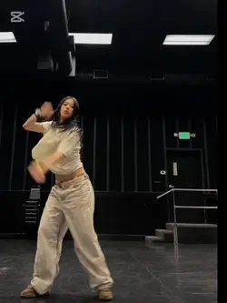 Megan fancam