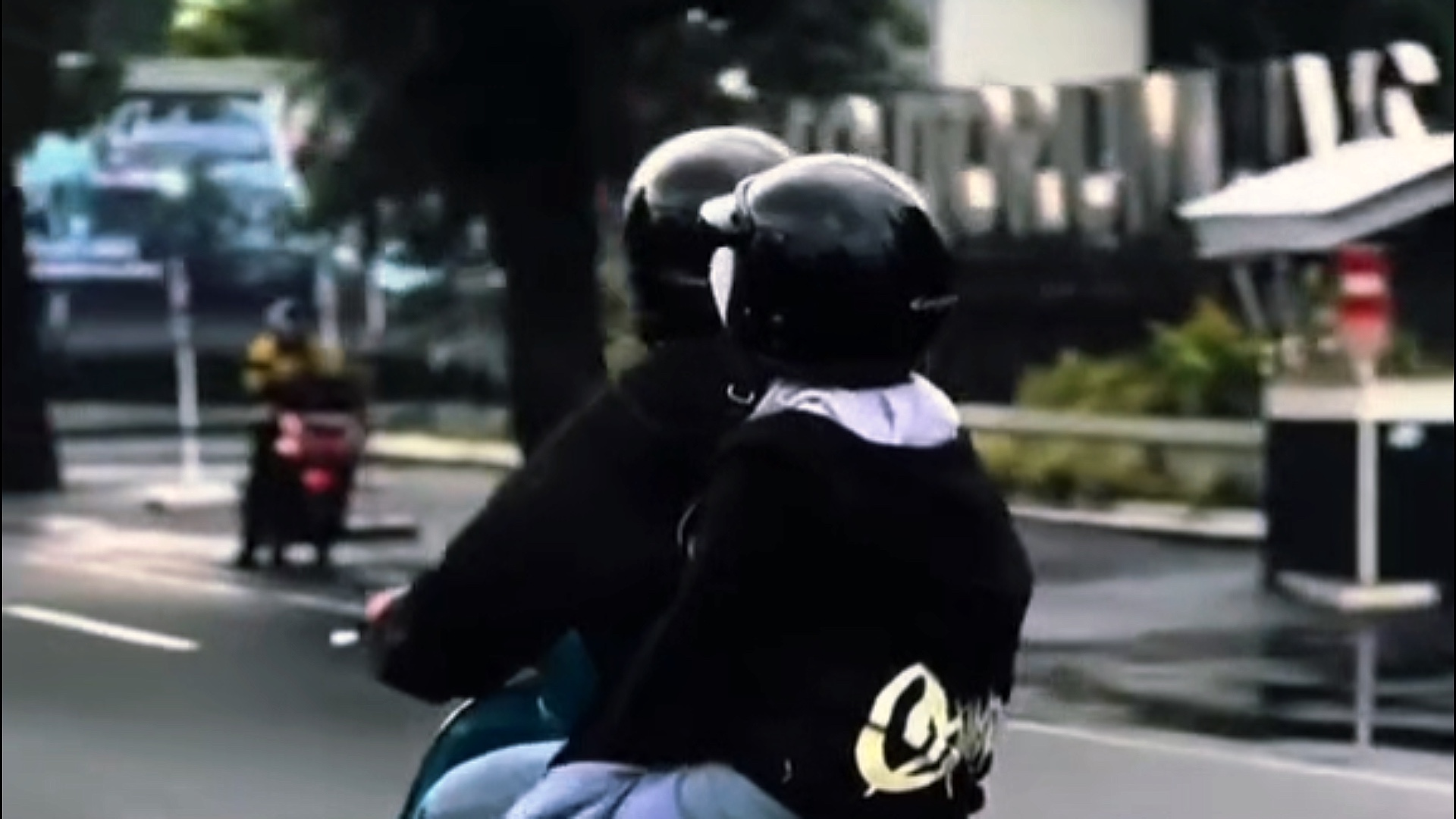 Potong bebek angsa