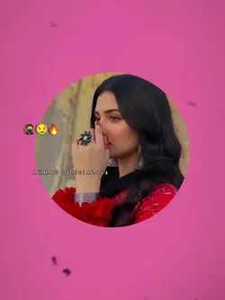 Beat-Synced Jewelry Reveal