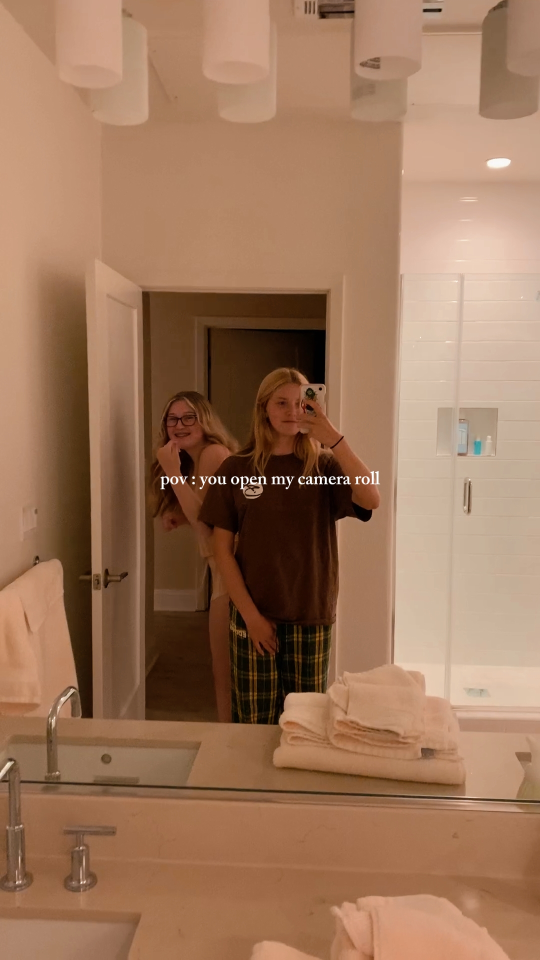 pov : tu ouvres ma caméra