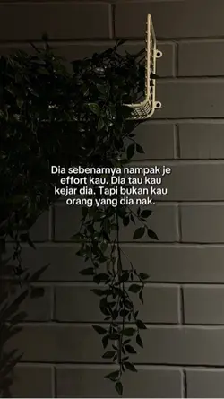 dia sebenarnya nmpak