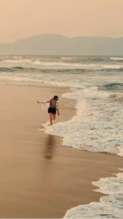 بایدبتونم تنها بمونم