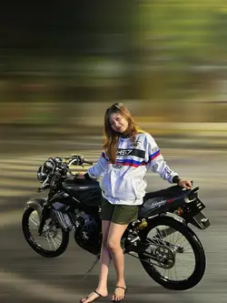 latar belakang buram