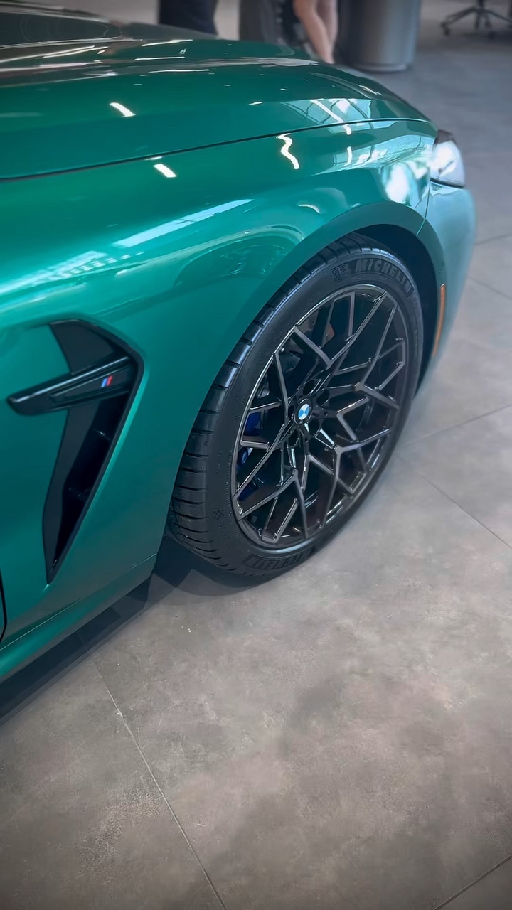 M8 smooth transitio