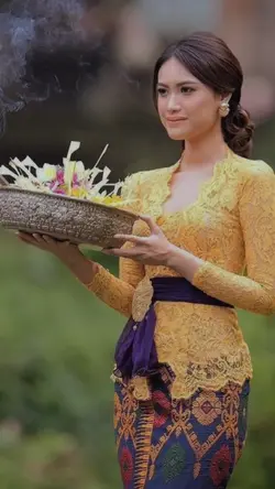 galungan kuningan