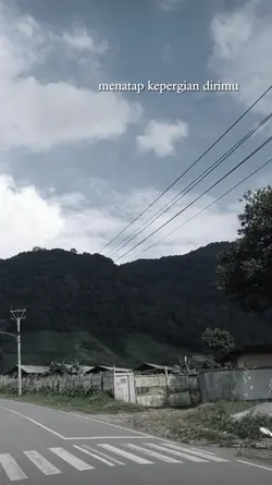 menatap kepergian mu