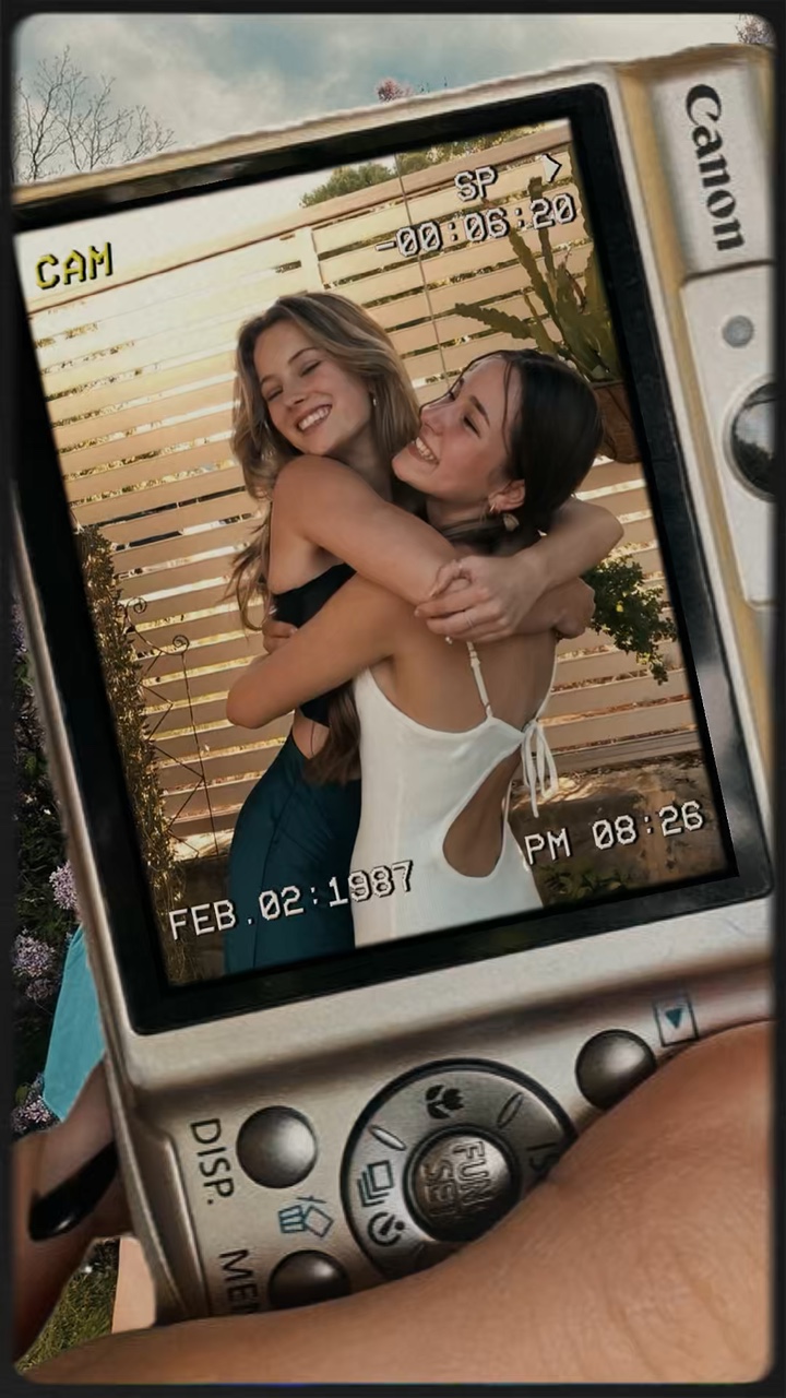 Friend photodump