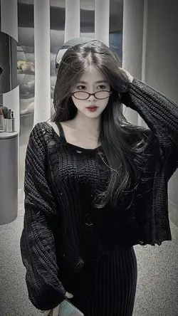 Mẫu 2 ảnh cuốn