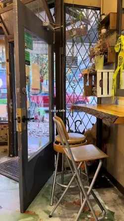 cozy cafe