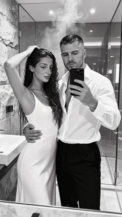 Selfie in Badezimmer
