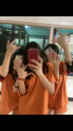 키스를 부르는 그대 입가