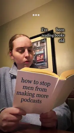 Reading books trend