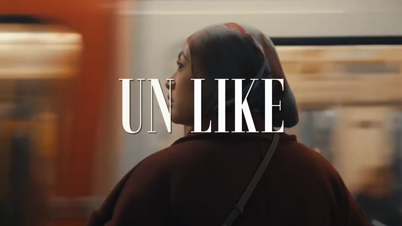 UN LIKE ME 