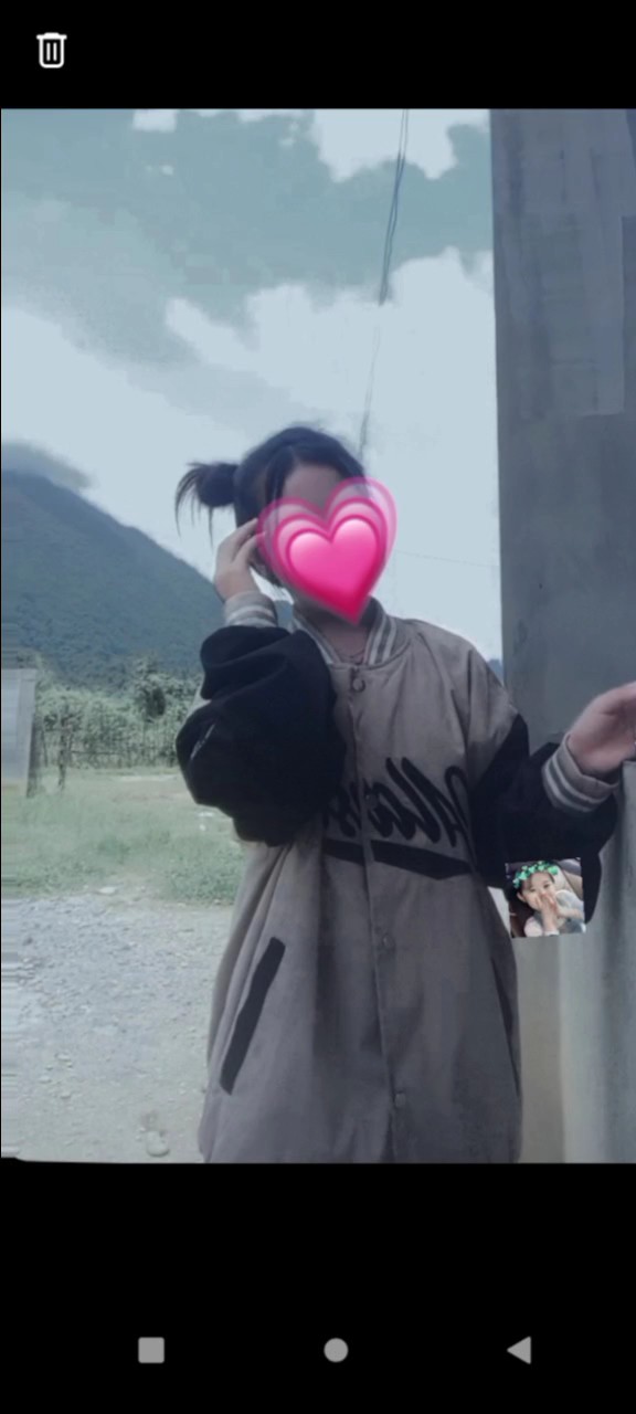 ສາວມົ້ງຮັກ