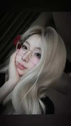 Hồng Nhan Remix