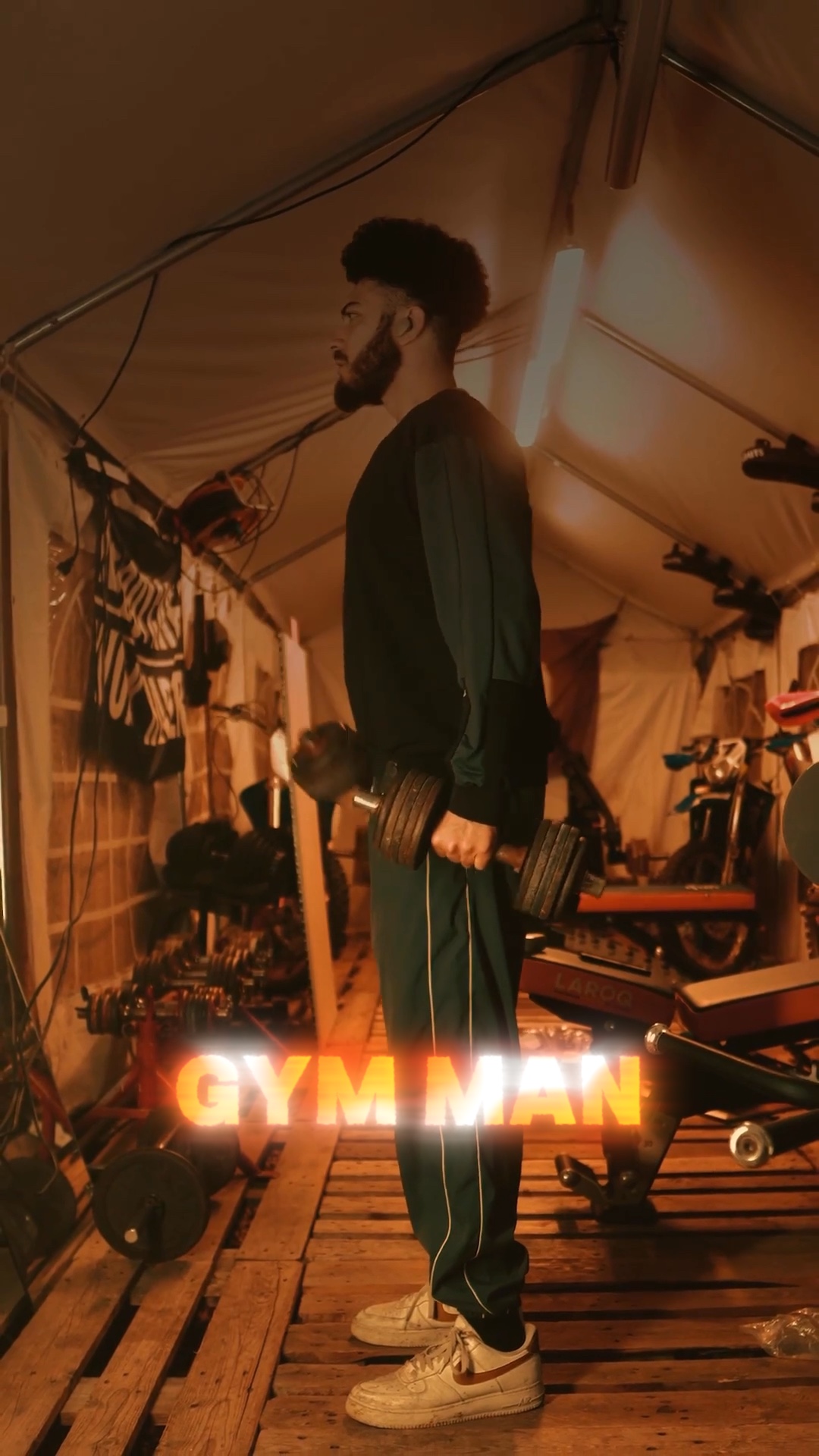 Video del hombre del gimnasio