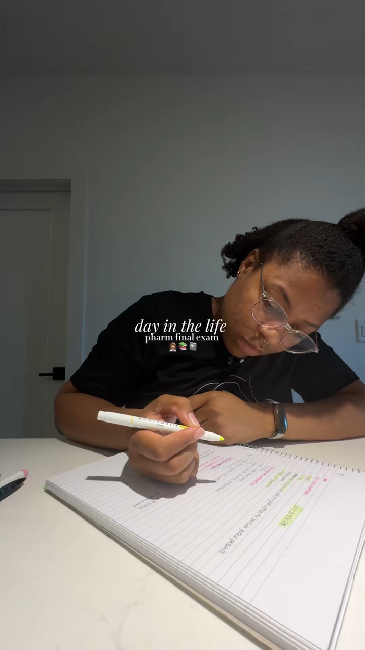 DITL nursing student