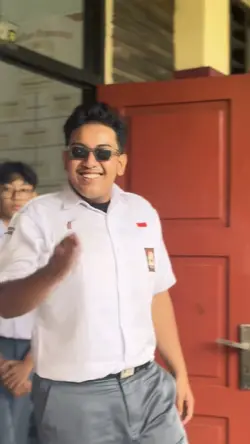 Versi Slowmo