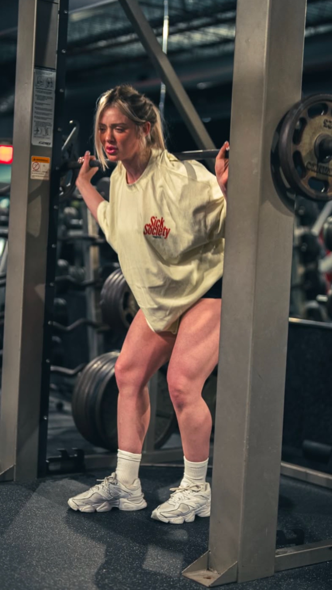 - GYM TOP EDIT -