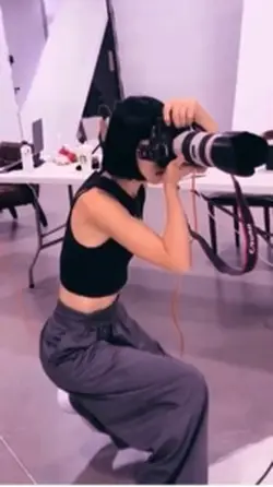 Shooting 32 Photos