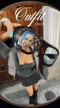 OUTFIT CHECK