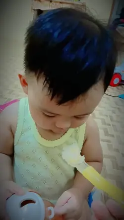 bayi gemoy makan