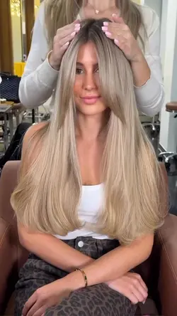 Blond hair salão