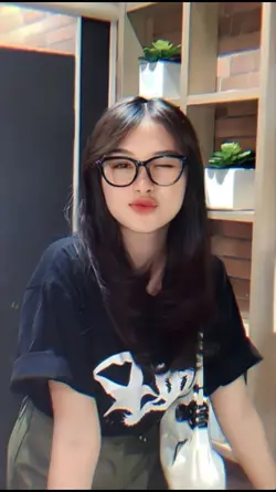 Jj Lia Ade nona maki