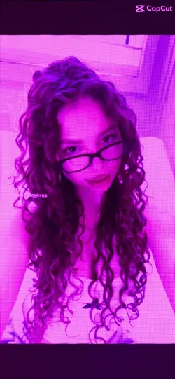 Suday tv girl