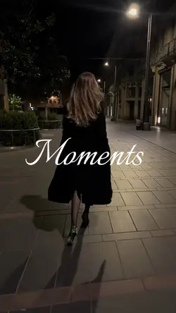 Moments Girl