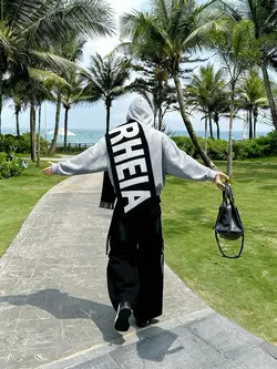 AI trend khoe outfit