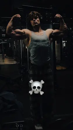 gym skullface