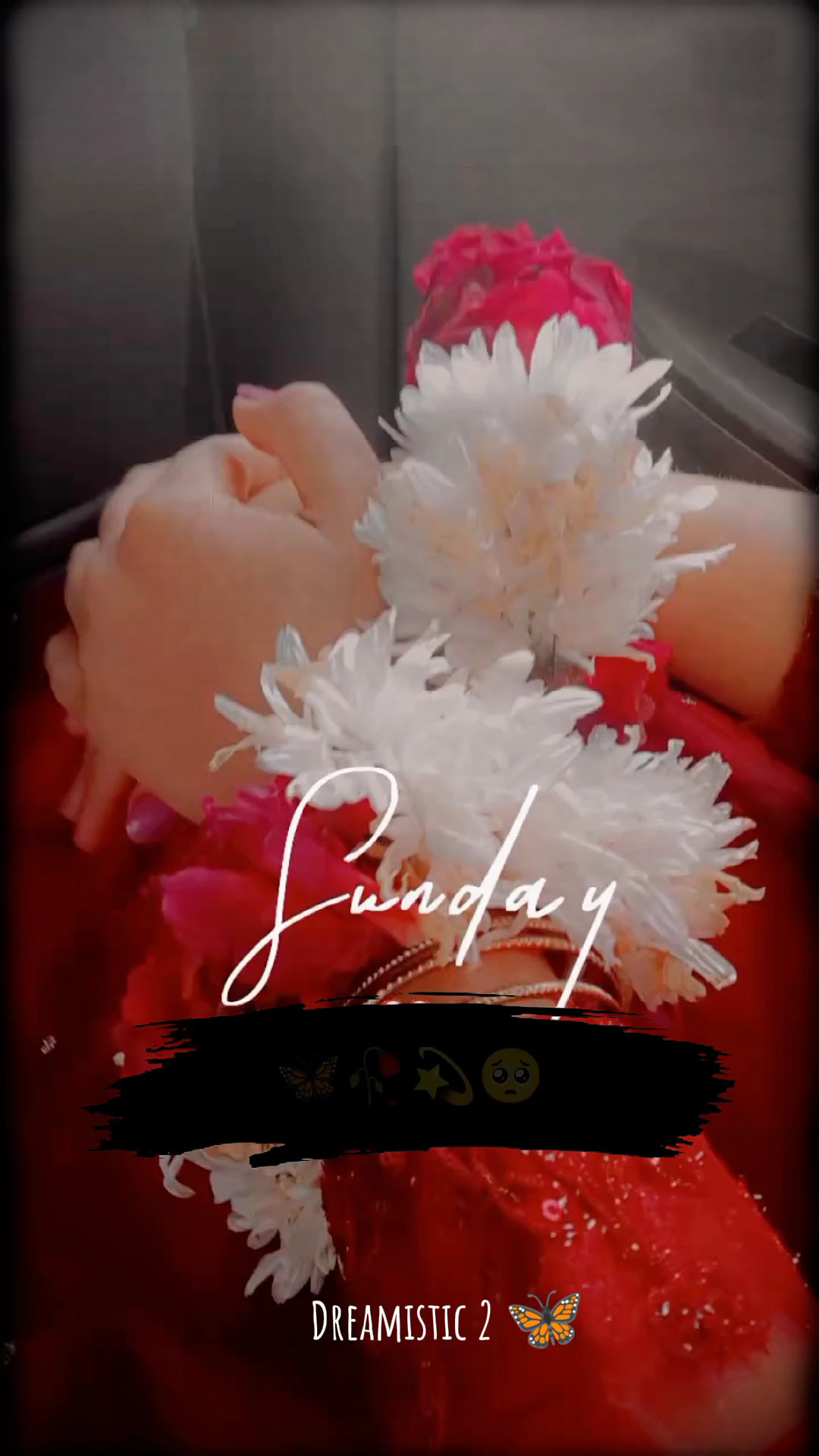 پھولوں کو خوشبو ادھا