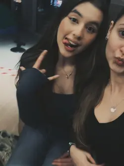 modelo amigas