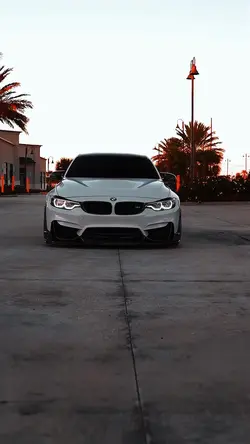 BMW —🙂‍↕️👌🏻🏁