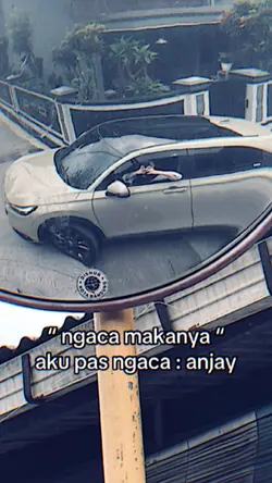 ngaca makanya