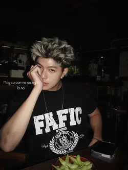 1 ẢNH MÀU + LYRIC 