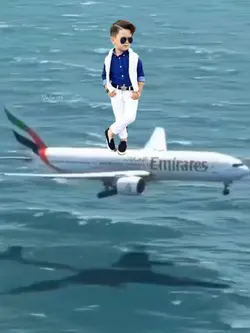 Bay sát mặt biển