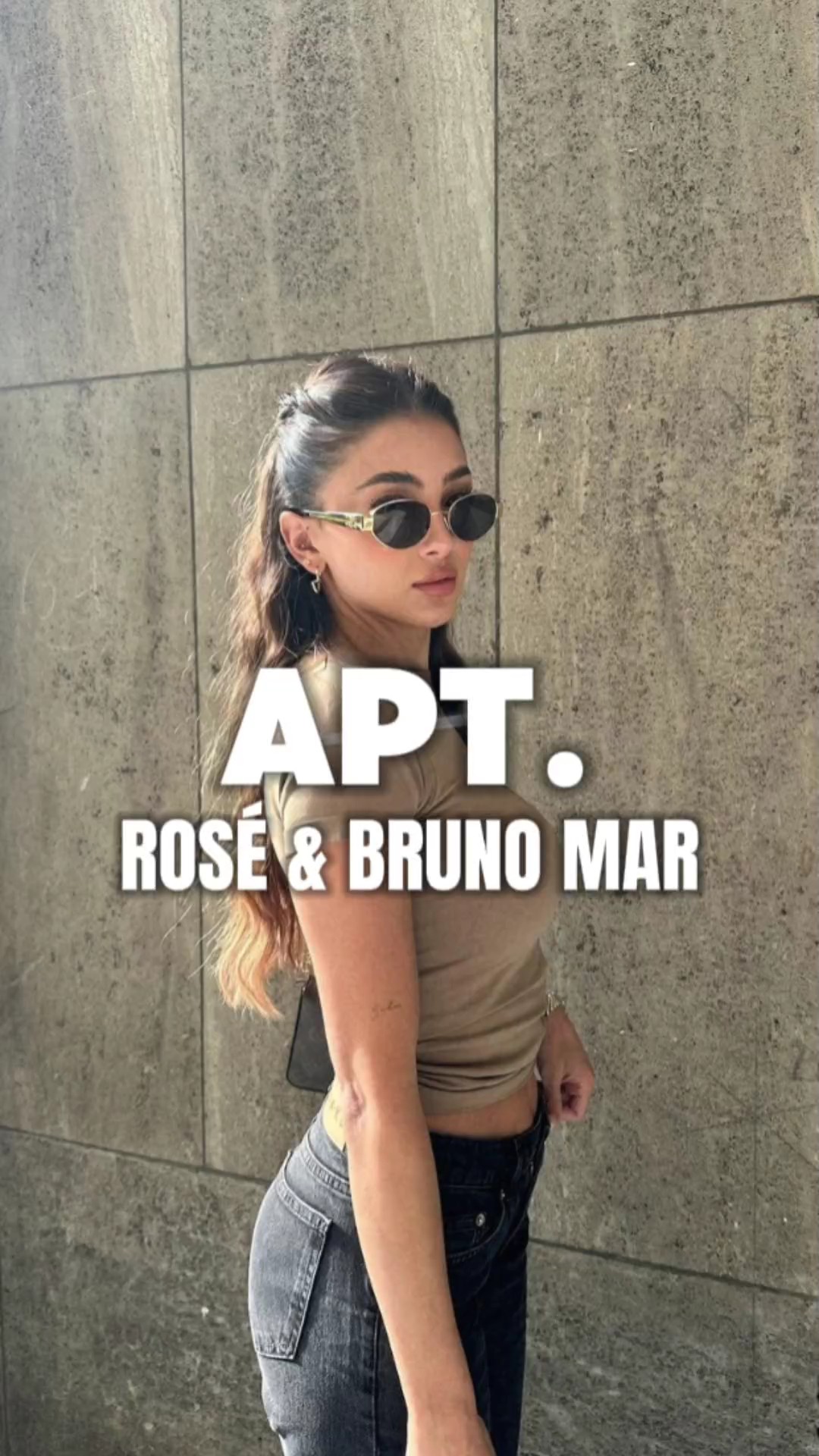 APT. - ROSE & BRUNO