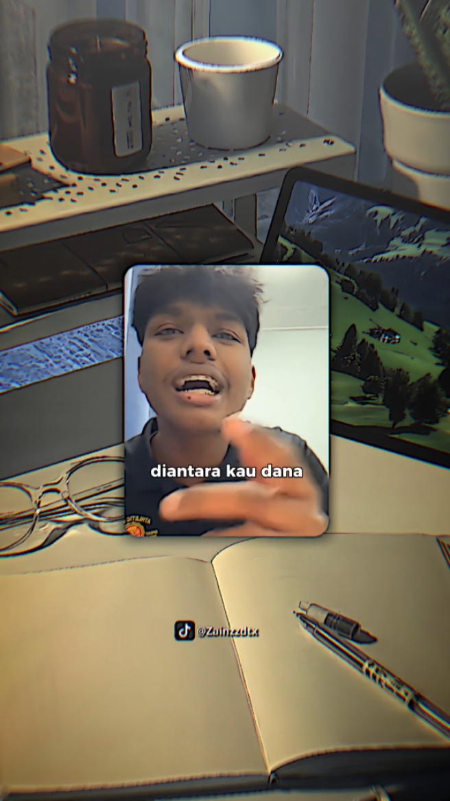 DIANTARA KAU DANA