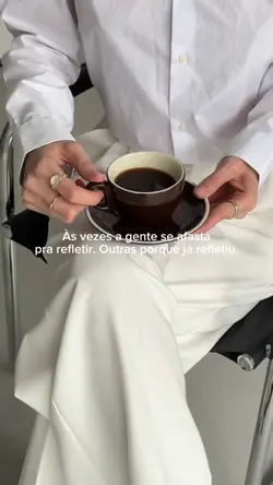 ás vezes já refletiu