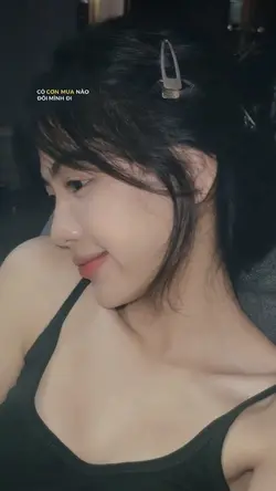 Có cơn mưa nào đôi